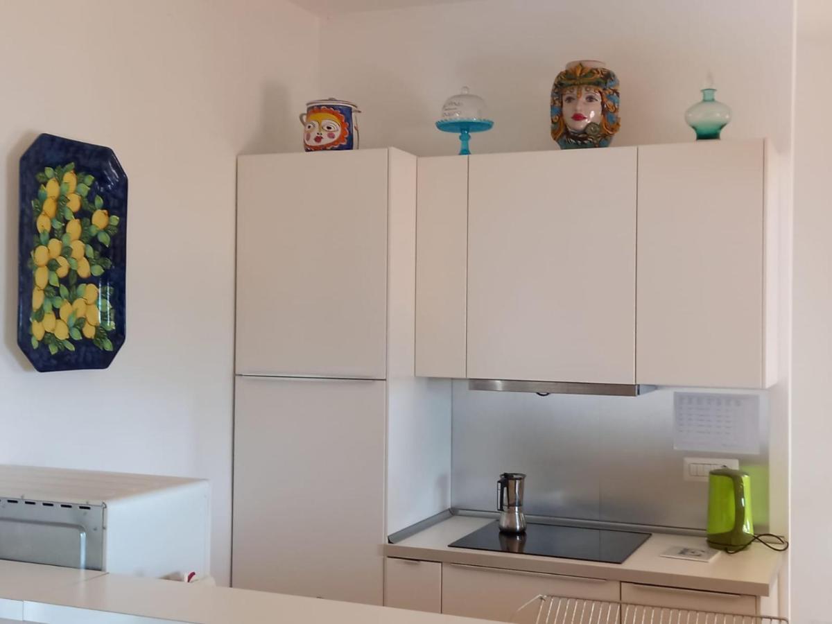 White Lotus Apartment Таормина Экстерьер фото